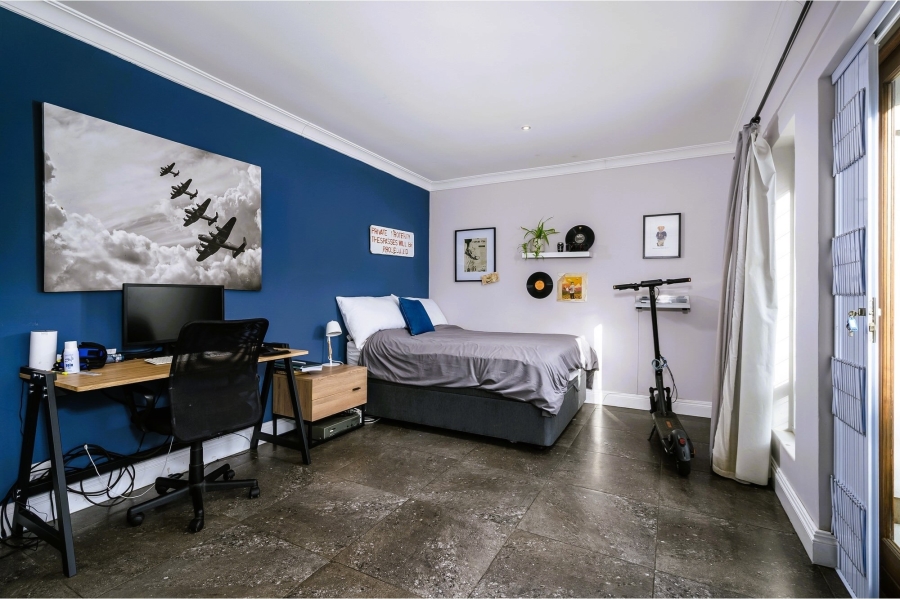 5 Bedroom Property for Sale in Theescombe Eastern Cape